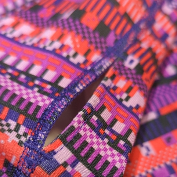 Nike Pro Dri-FIT Multicolor Quarter-Zip - Picture 6 of 14